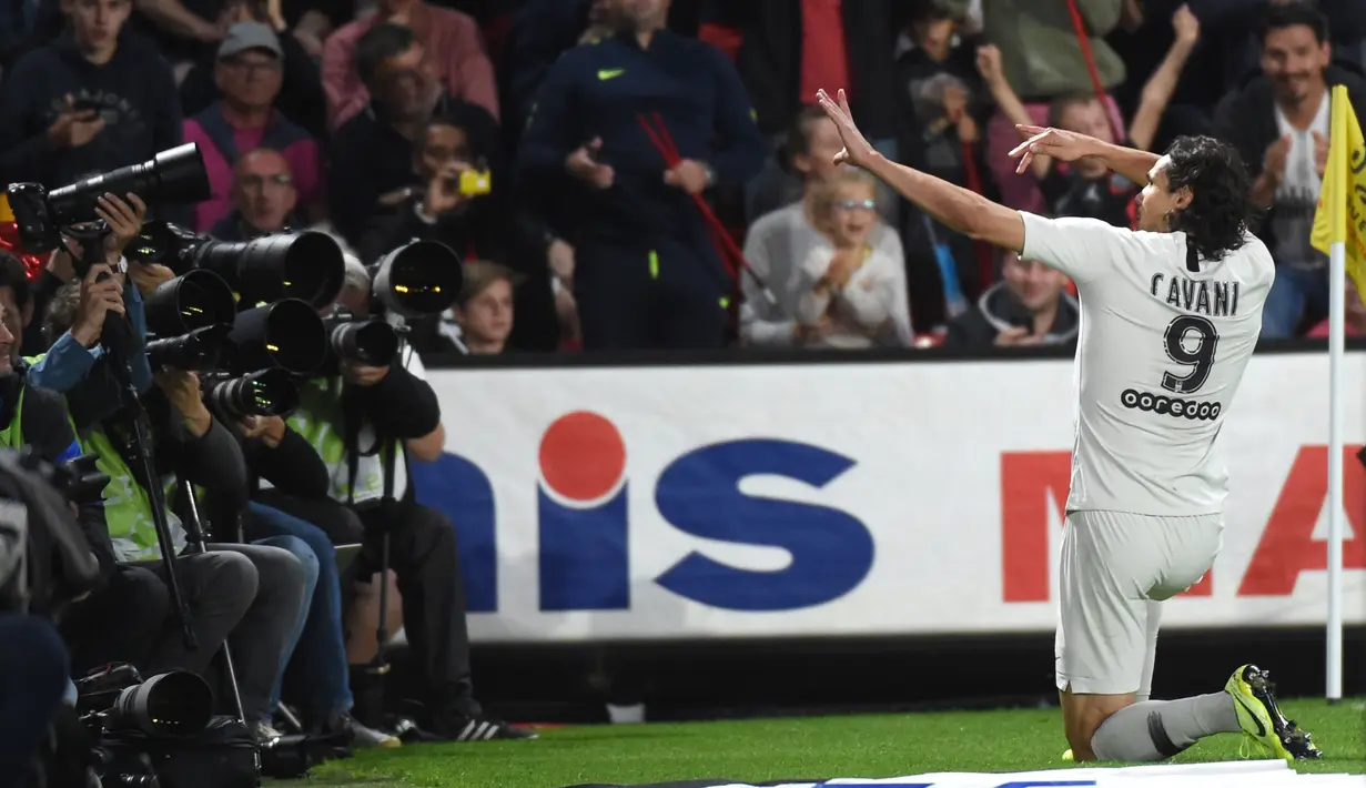 Selebrasi dengan gaya memanah dianggapnya sebagai simbol bahwa setiap kali mendapatkan bola, ia harus fokus untuk menembakkannya ke arah gawang. (Foto: AFP/Jean-Francois Monier)