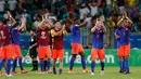 Pemain Kolombia bertepuk tangan saat merayakan kemenangan atas Argentina pada pertandingan grup B Piala Copa America 2019 di Arena Fonte Nova di Salvador, Brasil (15/6/2019). Kolombia menang atas Argentina 2-0. (AP Photo/Natacha Pisarenko)