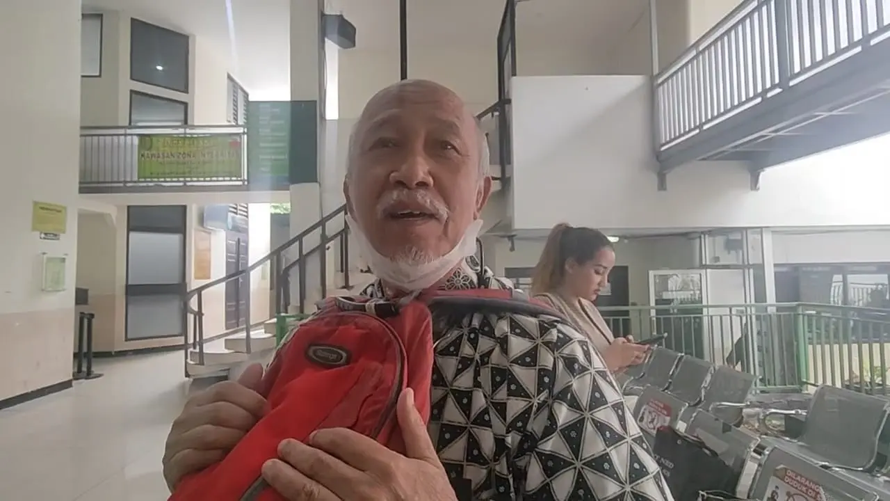 Brigjen Pol (Purn) Sunarjono berharap majelis hakim menjatuhkan putusan bebas terhadap Baiquni Wibowo.