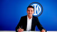 Pelatih anyar Inter Milan, Cristian Chivu. (X/Inter Milan)