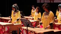 Dengan membanjirnya budaya asing saat ini, khususnya di Ibukota DKI Jakarta, alat musik kolintang mulai sepi peminat. 