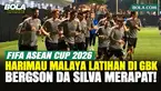 Timnas Malaysia menjalani sesi latihan di Lapangan B Gelora Bung Karno, Jakarta, Selasa (22/9/2026) malam WIB, sebagai persiapan menghadapi FIFA ASEAN Cup 2026. Sesi latihan sempat tertunda lebih dari 40 menit dari jadwal semula. Pemain naturalisasi ...