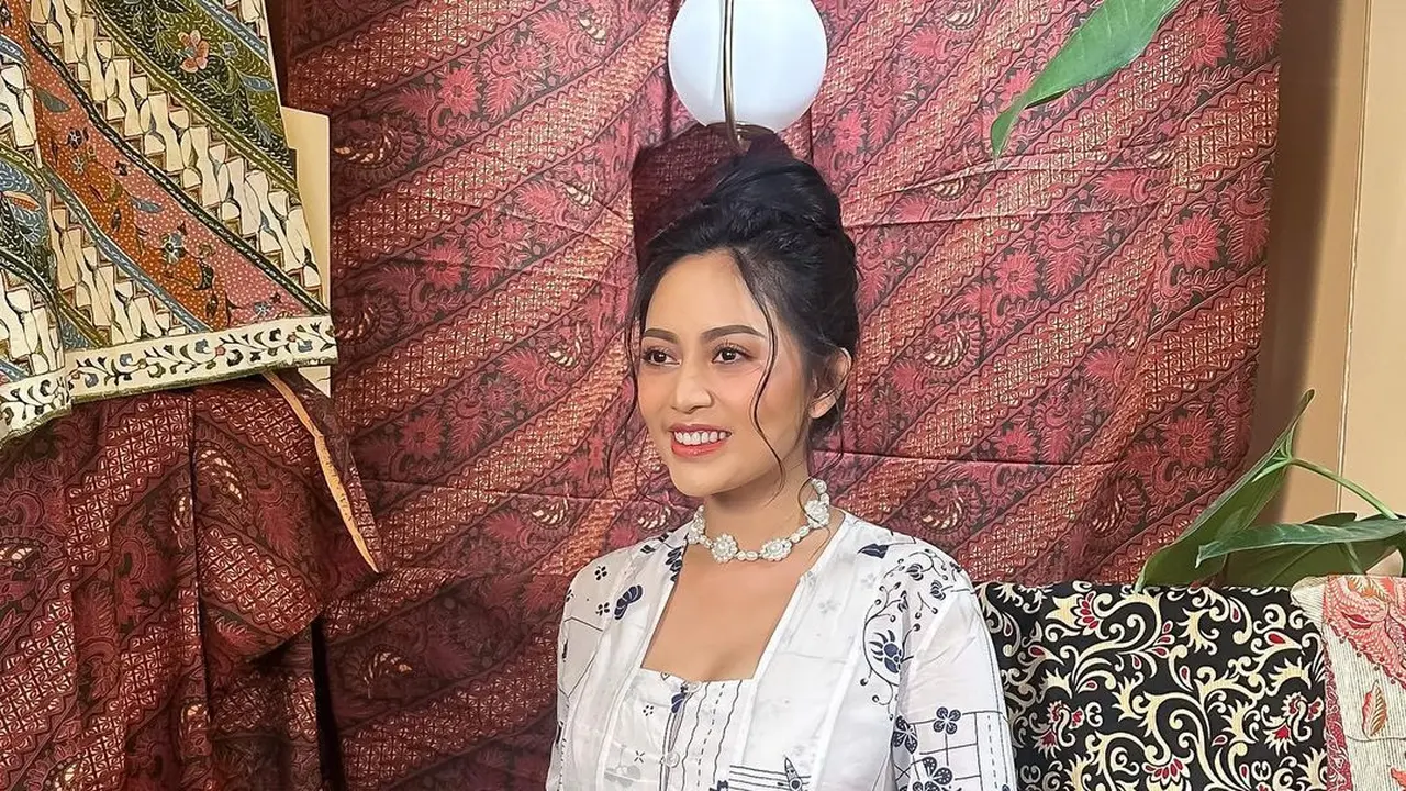 Rachel Vennya