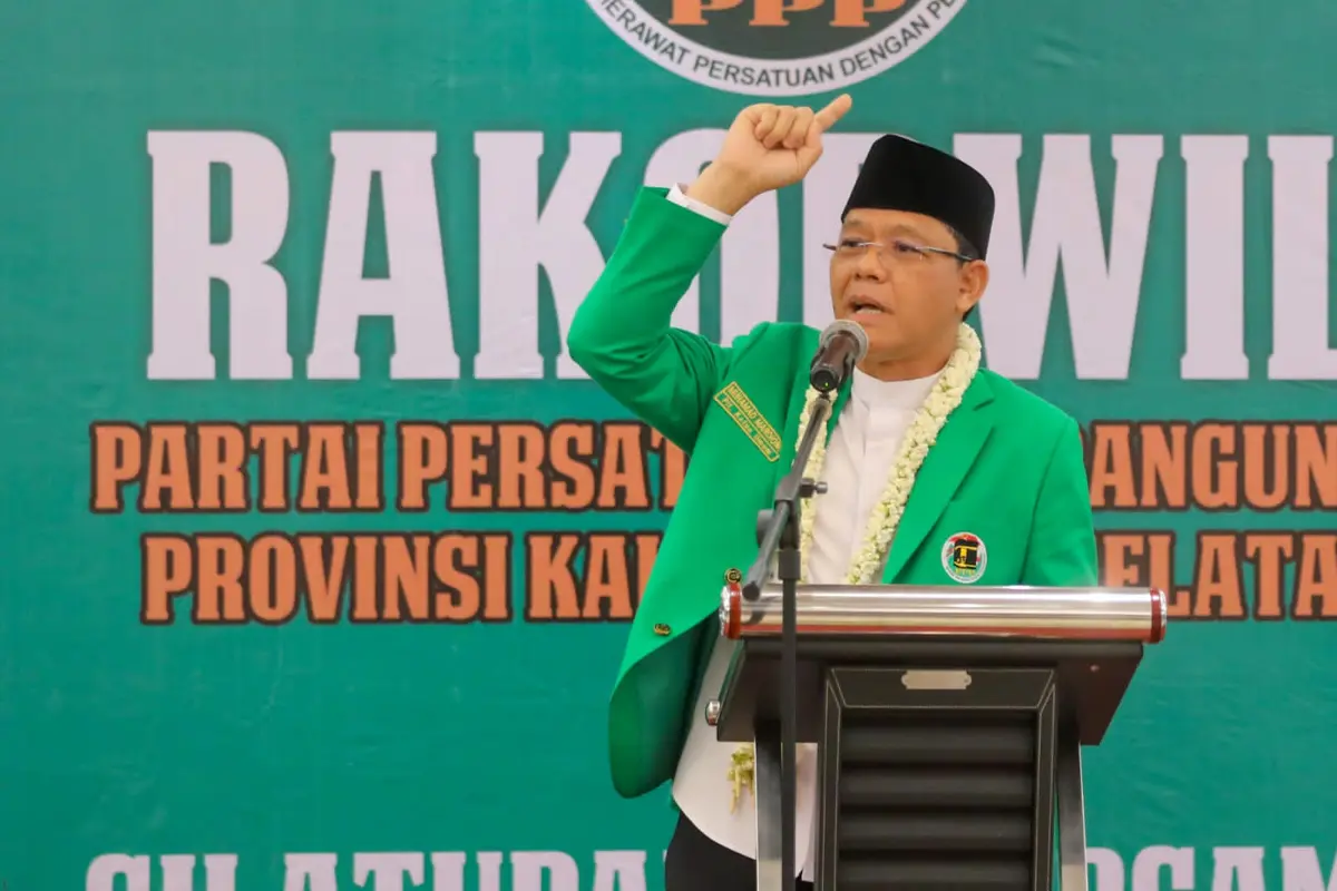 Pelaksana Tugas (Plt) Ketua Umum Partai Persatuan Pembangunan (PPP) Muhamad Mardiono meminta seluruh kader untuk mensosialisasikan ke masyarakat terkait penggunaan hak pilih pada Pemilu 2024.