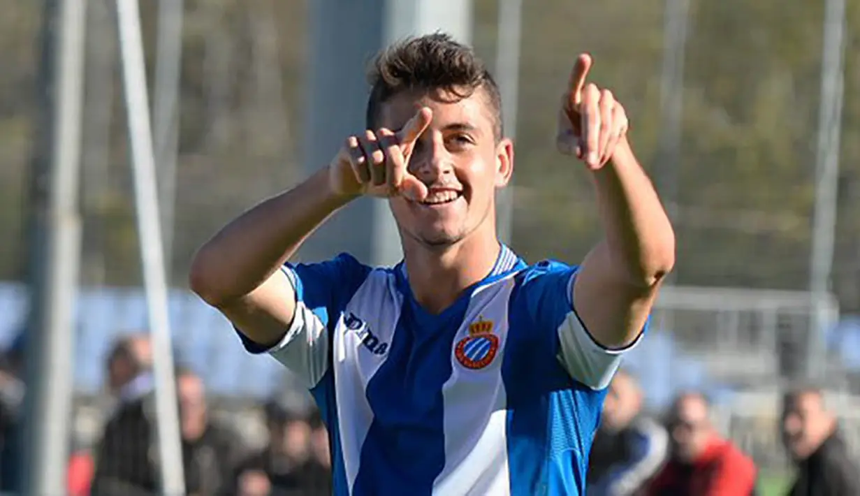 Jika Evan Dimas bergabung, dirinya akan menjadi penyuplai bola bagi striker haus gol di Espanyol yang bernama Adrian Dalmau. (Twitter)