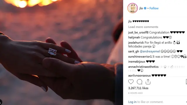 Jennifer Lopez pamer cincin tunangan (https://www.instagram.com/p/Buzz2LMg92D/)