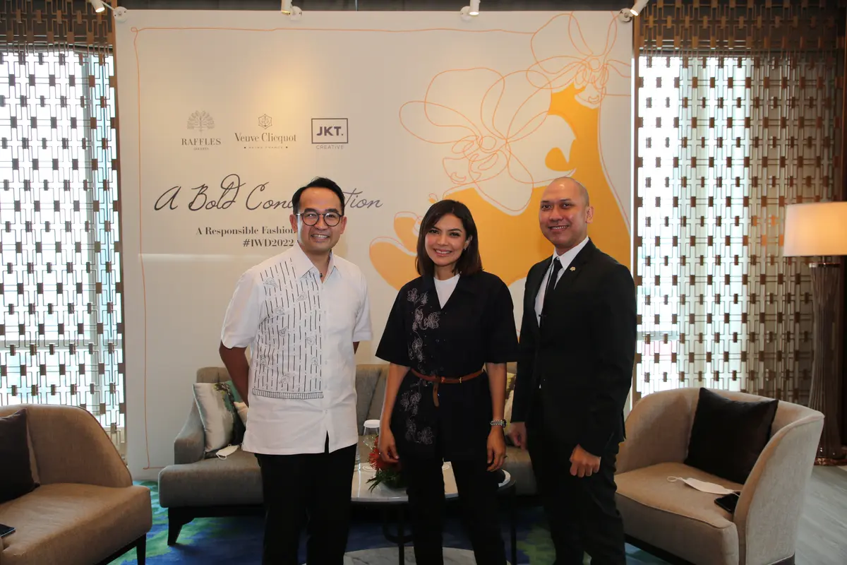 Menarik Ibu Rusun Membuat Item Fashion dari Daur Ulang Linen Hotel Bintang 5, Intip Hasilnya