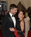 Olivia Munn dan Aaron Rodgers rupanya penggemar berat Star Wars, hal ini dibuktikan oleh sang aktris di akun instagram miliknya @oliviamunn. Keduanya sangat siap menyambut ‘Star Wars: The Force Awaken’. (Bintang/EPA)