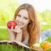 Hayooo mana lebih penting, kesehatan kamu atau baju Lebaran? (Foto: enhancerfitness.com)