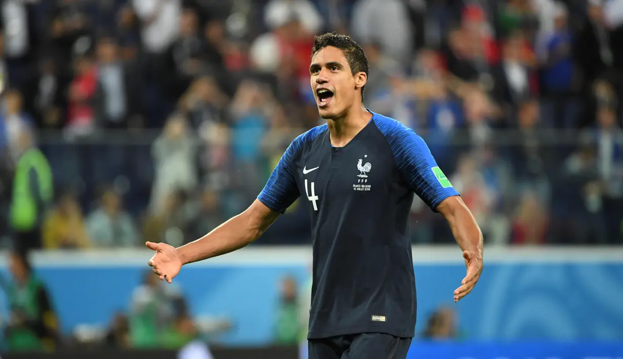 10. Raphael Varane - Bek Real Madrid (Prancis). (AFP/Paul Ellis)