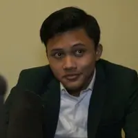 Rizky Febian akan mengeluarkan single kedua. Sule pun mendukung karir Rizky. 