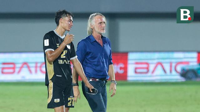 Foto: Bahagianya Rafael Struick Akhirnya Bisa Cetak Gol untuk Dewa United, Malam yang Indah