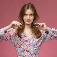 Ilustrasi Model Rambut (Photo by KamranAydinov on Freepik)