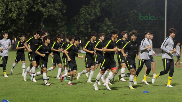 Korea Selatan U-23, Latihan Uji Coba, Bola.com