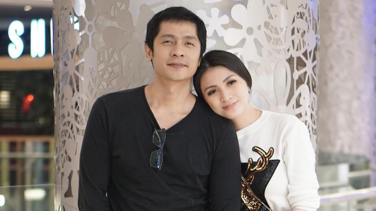 [Fimela] Adi Nugroho dan Donita