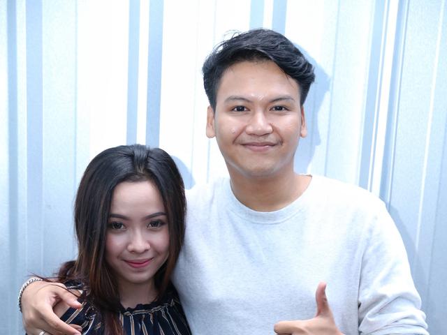 Dikabarkan Istrinya Hamil Sebelum Nikah Ilham Smash Dapat Pembelaan Showbiz Liputan6 Com