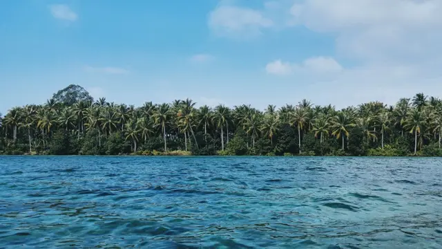 wisata pantai lampung