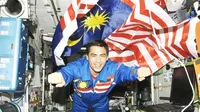 Astronot Malaysia Sheikh Muszaphar Shukor. (nurhafidahdahalandec5g.blogspot.com)