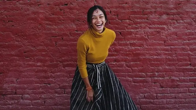 7 Potret Manis Faradina Mufti, Pemeran Bu Rahayu di Guru-Guru Gokil