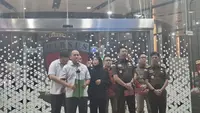Kejaksaan Agung (Kejagung) menetapkan dua tersangka dalam kasus dugaan tindak pidana korupsi transfer pricing oleh PT TPL Tbk untuk periode 2008 hingga 2025. (Liputan6.com/Rifqy Alief Abiyya)