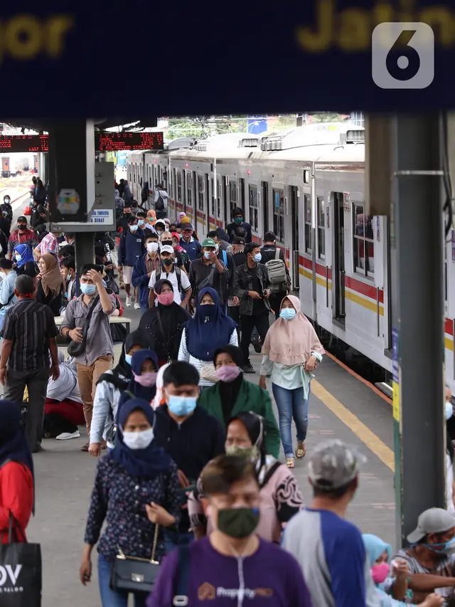 Tekan COVID-19, Jam Operasional KRL Dibatasi
