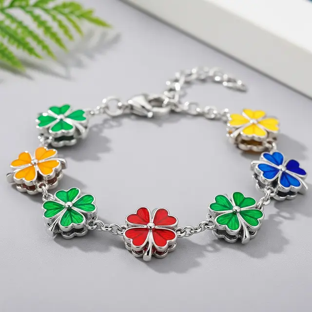 9 Model Gelang Clover