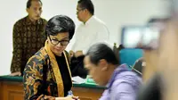 Sri Mulyani saat menjadi saksi dalam sidang lanjutan kasus Bank Century dengan terdakwa Budi Mulya di Pengadilan Tipikor Jakarta, (2/5/2014). (Liputan6.com/Johan Tallo)