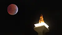 Gerhana Bulan (Bambang E. Ros/bintang.com)