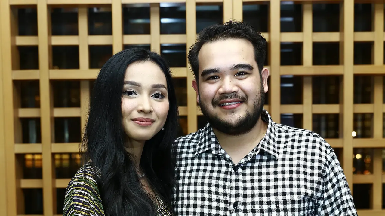 [Bintang] Tya Arifin dan Asyraf Khalid