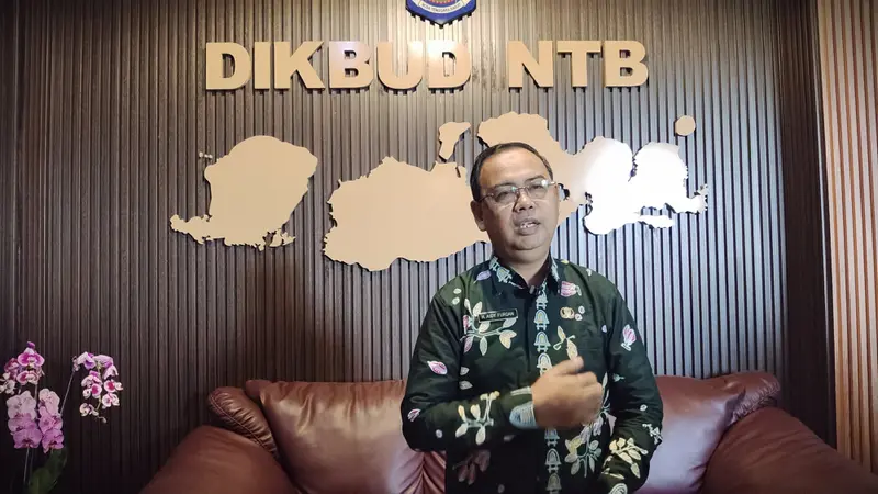 Kepala Dikbud NTB, Aidy Furqan