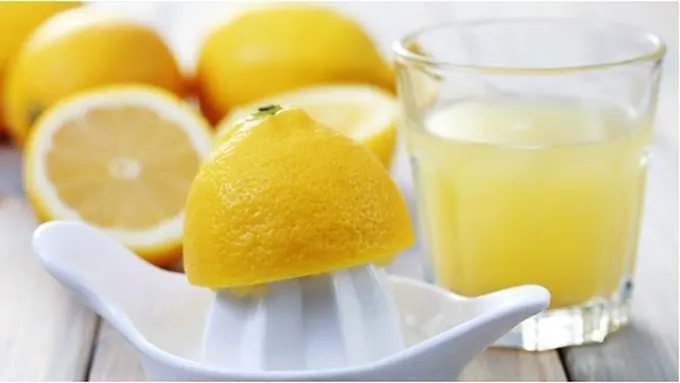 Lemon punya banyak manfaat kesehatan, salah satunya untuk ginjal/Copyright: thinkstockphotos.com