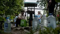 Konflik Panjang, 100 Ribu Bocah Ukraina Timur Terancam Penyakit (AP)