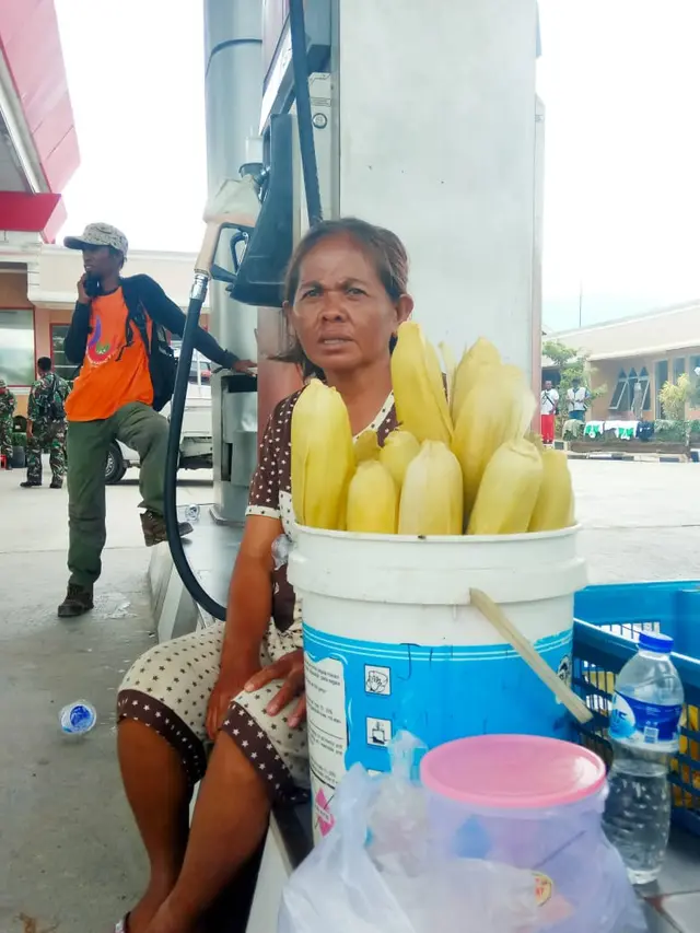 Korban gempa Palu bangkit