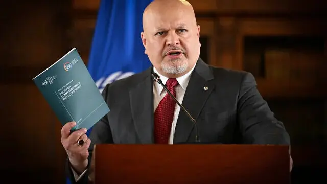 Kepala Jaksa ICC Karim Khan. (Luis Acosta / AFP)