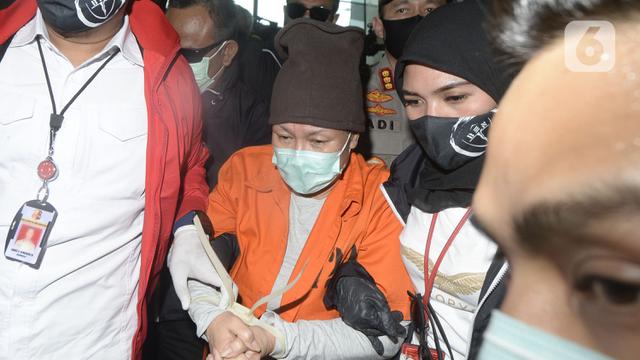 FOTO: 17 Tahun Buron, Maria Pauline Lumowa Tiba di Indonesia