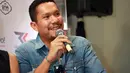 “Musik Indonesia punya kualitas yang bagus. Makanya kita kerja keras untuk menyukseskan acara ini. Bakal ada yang spesial nanti," ungkap Angga selaku vokalis Maliq & D’Essentials. (Deki Prayoga/Bintang.com)