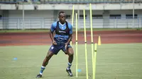 Victor Igbonefo Optimistis Persiapan Persib Menuju Liga 1 Ideal
