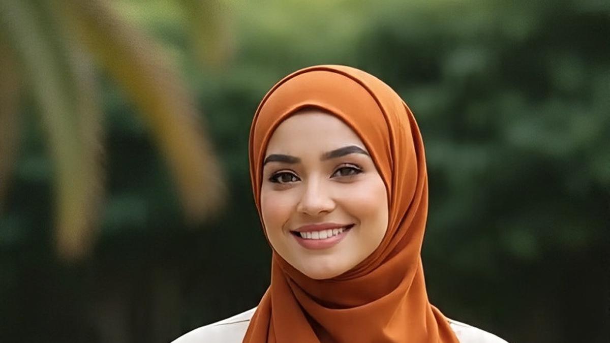 Cerah dan Anggun, 7 Tips Memilih Warna Gamis Syar’i yang Flattering di Wajah