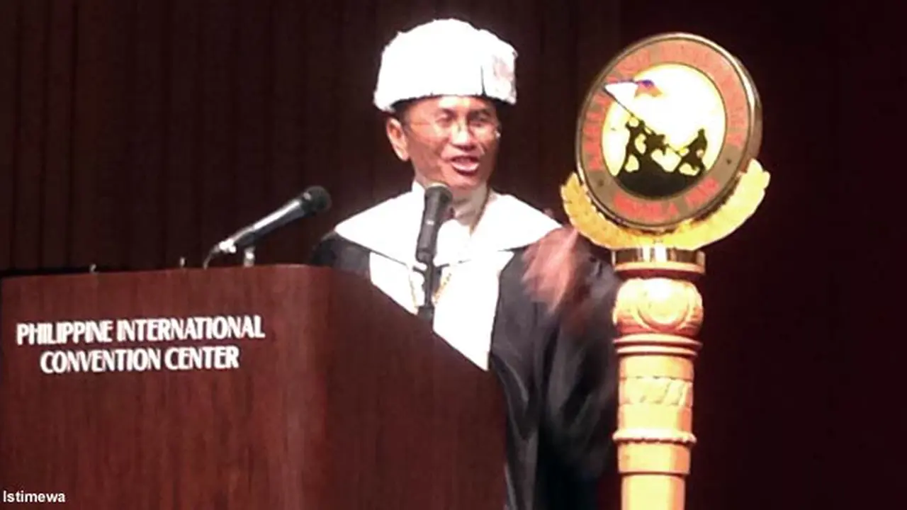 dahlan-penghargaan-131029b.jpg