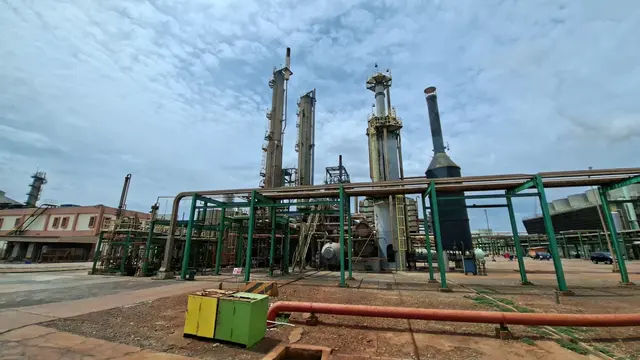 Pabrik milik PT Pupuk Kujang Cikampek. (Foto: Liputan6.com/Arief RH)