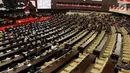 Suasana Sidang Paripurna DPR di Kompleks Parlemen, Senayan, Jakarta, Jumat (16/8/2019). Sejumlah bangku terlihat kosong dalam sidang yang beragendakan pidato Presiden Joko Widodo atau Jokowi dan Ketua DPR Bambang Soesatyo tersebut. (Liputan6.com/JohanTallo)