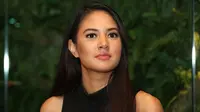 “Jadi tante Dona pergi ke luar negeri, dan aku mendapat tugas menjaga kelima anak angkat dari tante Dona, dari situ lalu muncul kejadian-kejadian aneh,” tutur Aurelie Moeremans. (Bambang E.Ros/Bintang.com)