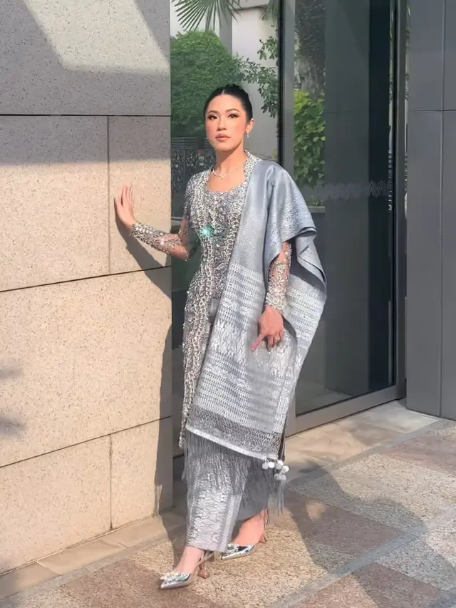 Frank Hutapea putra dari Pengacara terkenal Hotman Paris dan Winona Delany gelar Martumpol. [@myrnamyura]