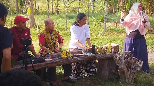 Diskusi bertajuk 'ganja dan pengentasan kemiskinan di Kamp Biawak, Kota Banda Aceh (Liputan6.com/Rino Abonita)