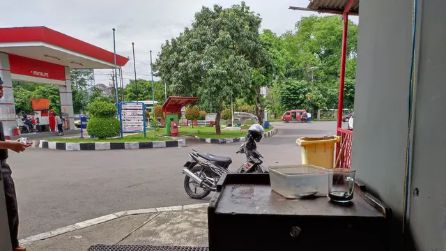 Toilet SPBU Pertamina di Jalan Haji Mulyadi Joyomartono, Margahayu, Kota Bekasi.