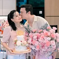 Titi Kamal dan Christian Sugiono (Instagram/titi_kamall)