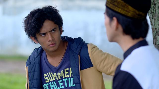 sahur di sinetron pesantren rock n dut