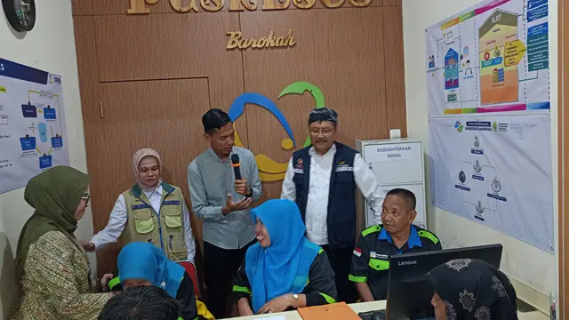 Mensos Gus Ipul Melihat Puskesos