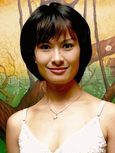 Dulu Dan Kini Transformasi Iis Dahlia Yang Bikin Takjub Beauty Fimela Com