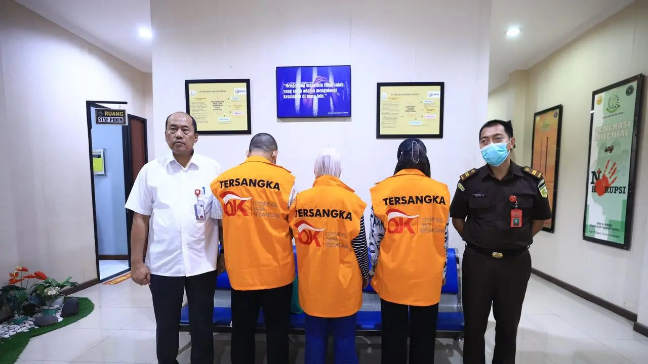 OJK menetapkan tiga orang tersangka terkait tindak pidana perbankan BPR Panca Dana. (Foto: OJK)